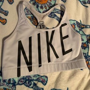 White nike sports bra